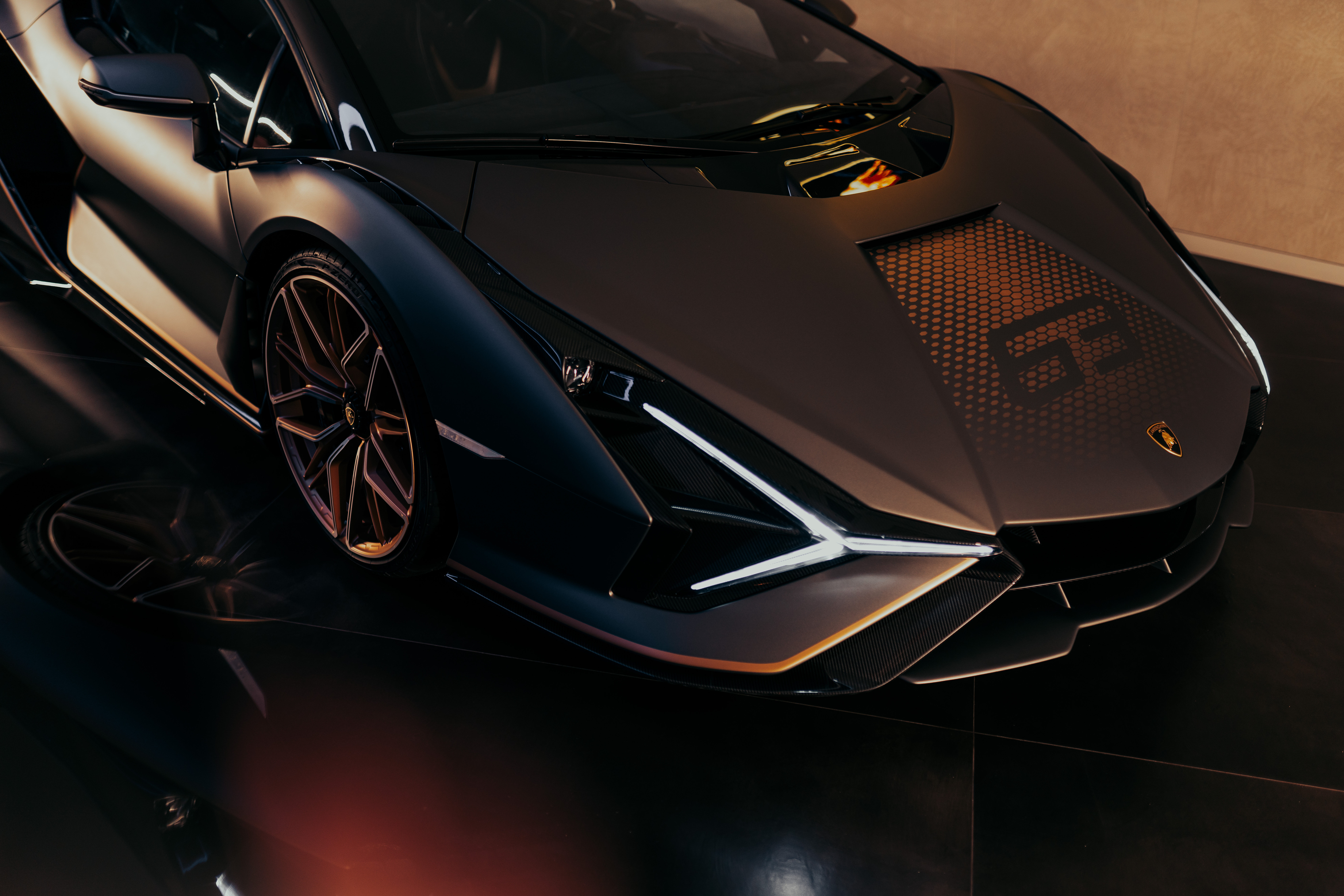 Lamborghini Sin FKP 37           